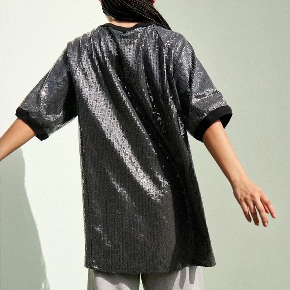 FP Movement by Free People Black and Silver Run Off Tee Size M - Picture 3 of 9